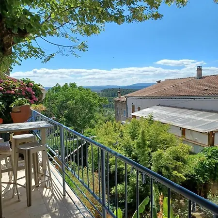 Holiday home L'evestephtom Chassiers